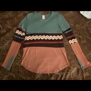 Lightweight sweater